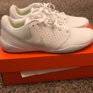 Nike Cheer Sideline IV